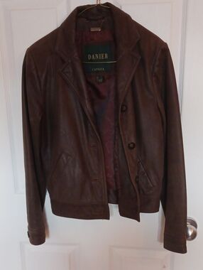 Danier Women's Brown Leather Button-Up Jacket